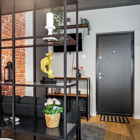 Cute Cozy Nest Old City Apartment Букурещ Екстериор снимка